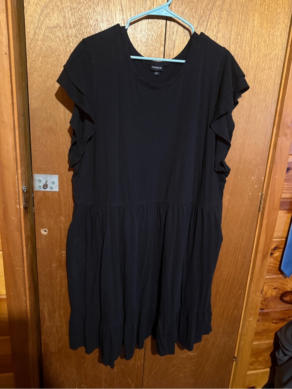 torrid Black Ruffle-Sleeve Midi Dress
